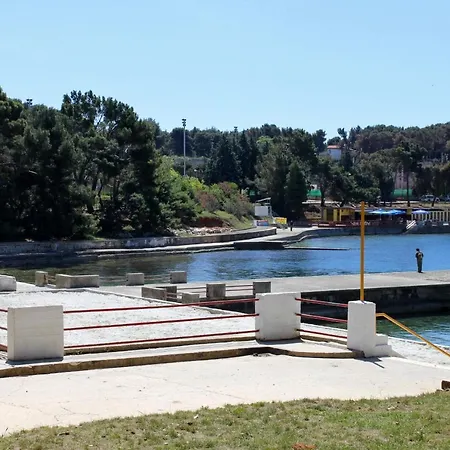 With Wifi - 15986 Пула